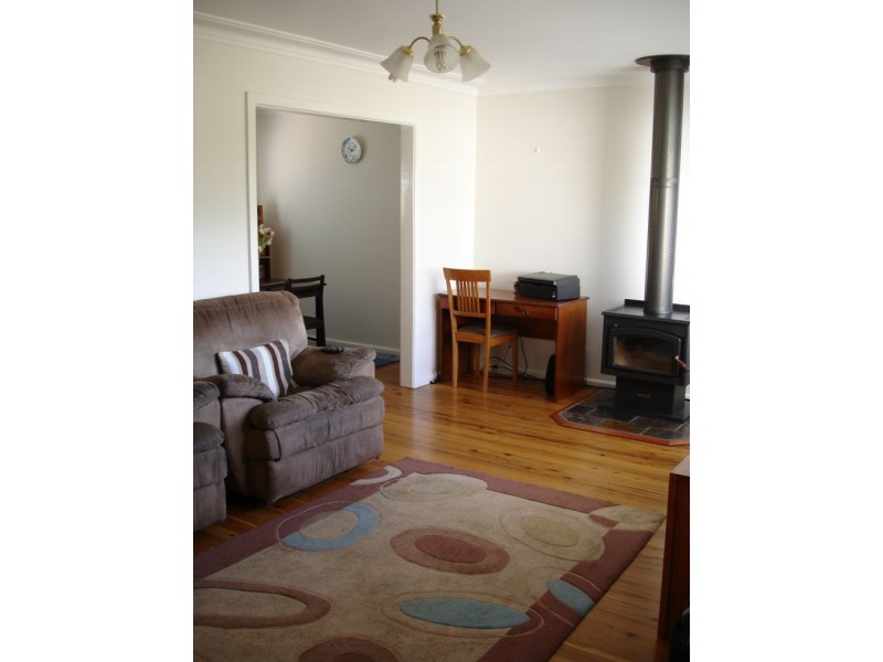 16 Campbell Street, Tamworth NSW 2340