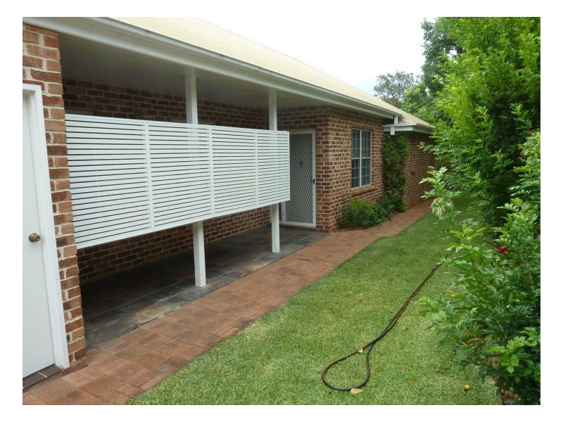 3/42 White Street, Tamworth NSW 2340