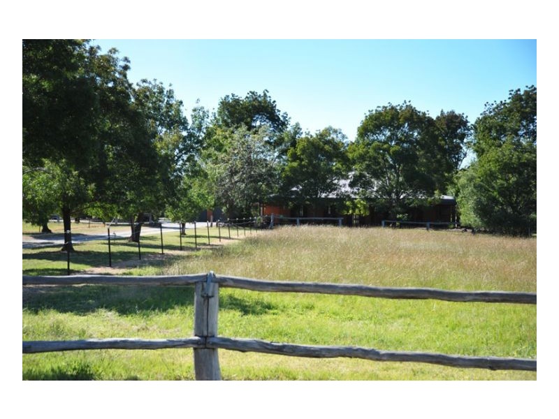 44 Meldorn Lane, Tamworth NSW 2340