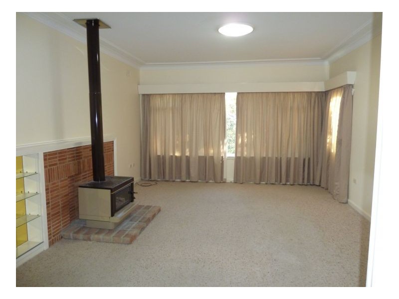 2 Ruthning Avenue, Tamworth NSW 2340