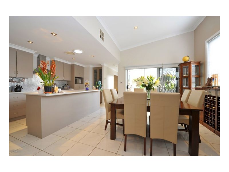 1/50 Peregrine Ave, Tamworth NSW 2340