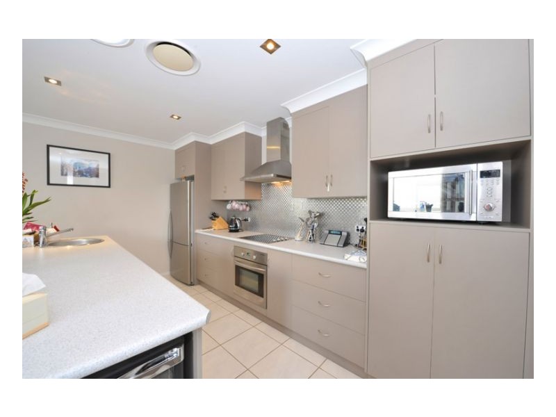 1/50 Peregrine Ave, Tamworth NSW 2340