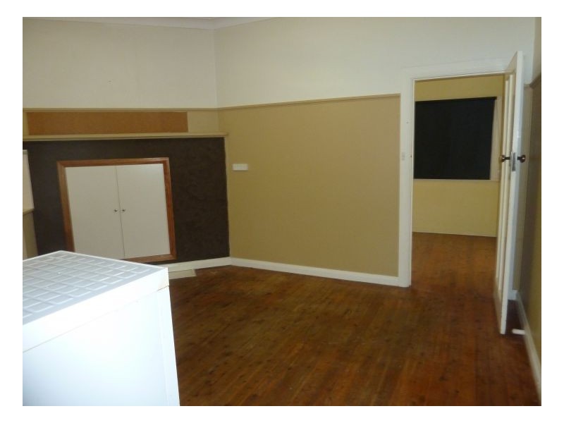 1 Robert Street, Tamworth NSW 2340