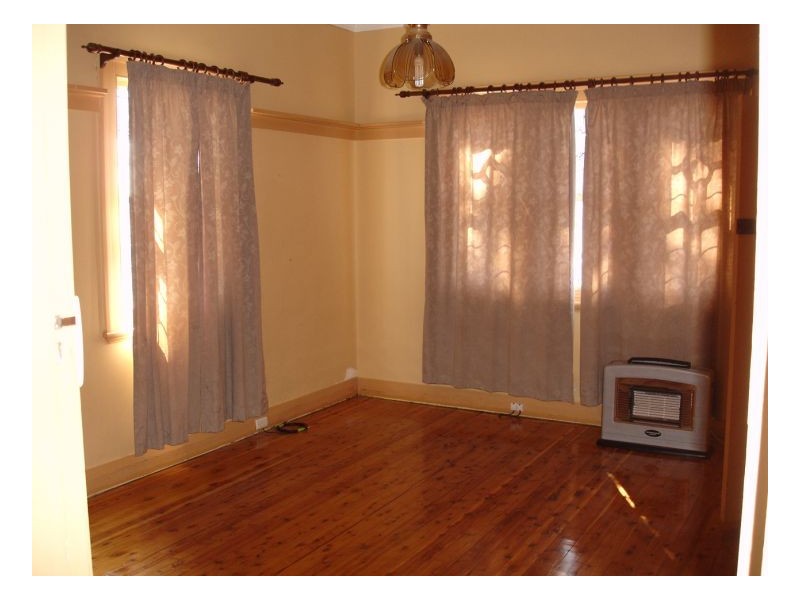 105 Belmore Street, Tamworth NSW 2340