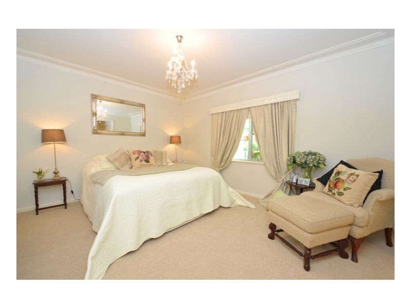 91 White Street, Tamworth NSW 2340