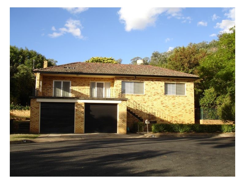 14 Burnside Avenue, Tamworth NSW 2340