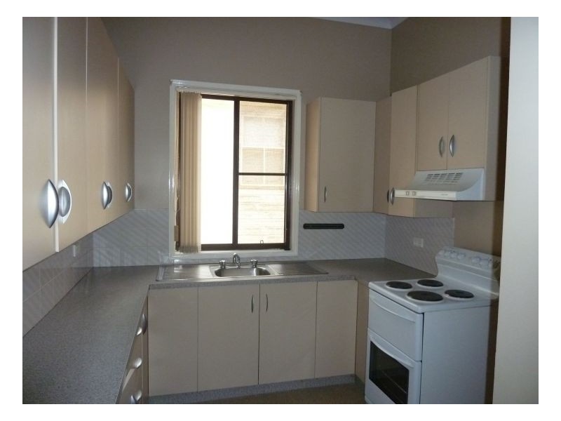 98 Denison Street, Tamworth NSW 2340