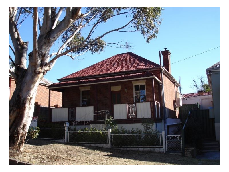 19 Gipps Street, Tamworth NSW 2340