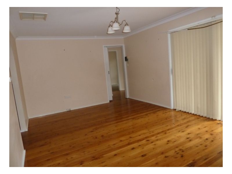16 Milburn Road, Oxley Vale NSW 2340