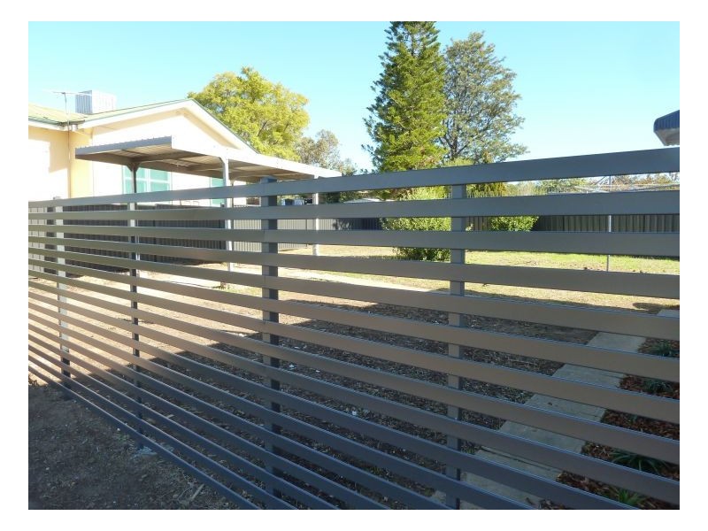 51 Robert Street, Tamworth NSW 2340