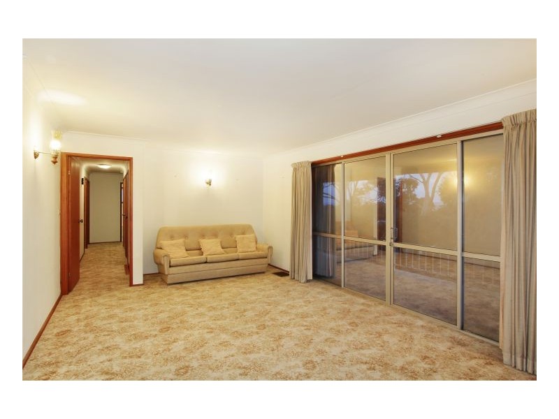 64a Raglan Street, Tamworth NSW 2340