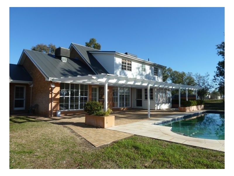 312 Country Road, Tamworth NSW 2340