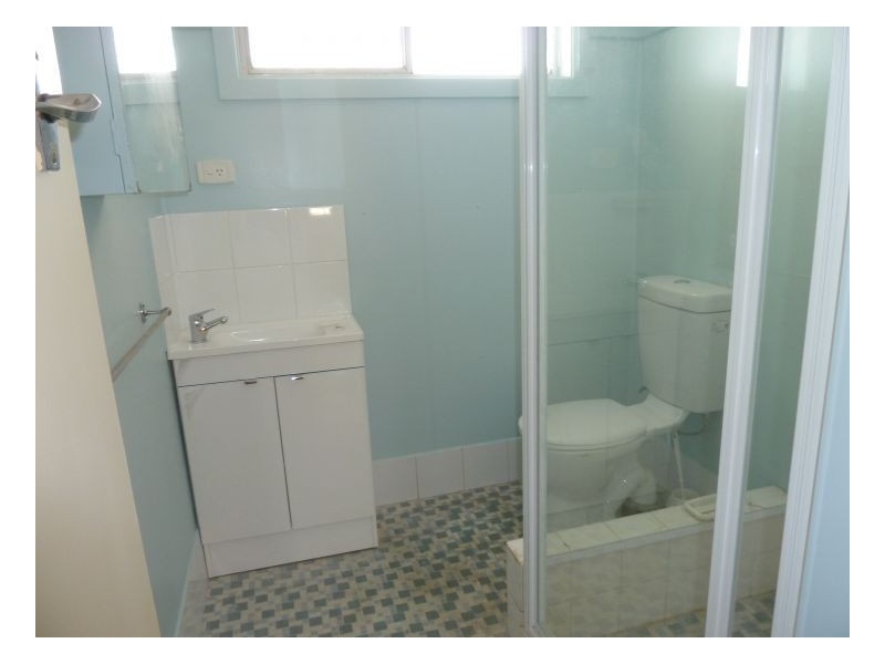 2/96A Belmore Street, Tamworth NSW 2340