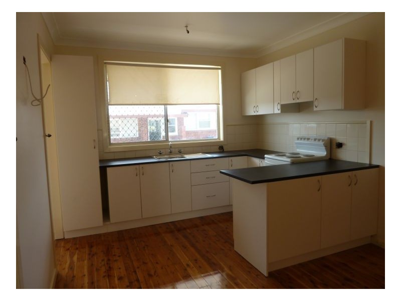 2/96A Belmore Street, Tamworth NSW 2340