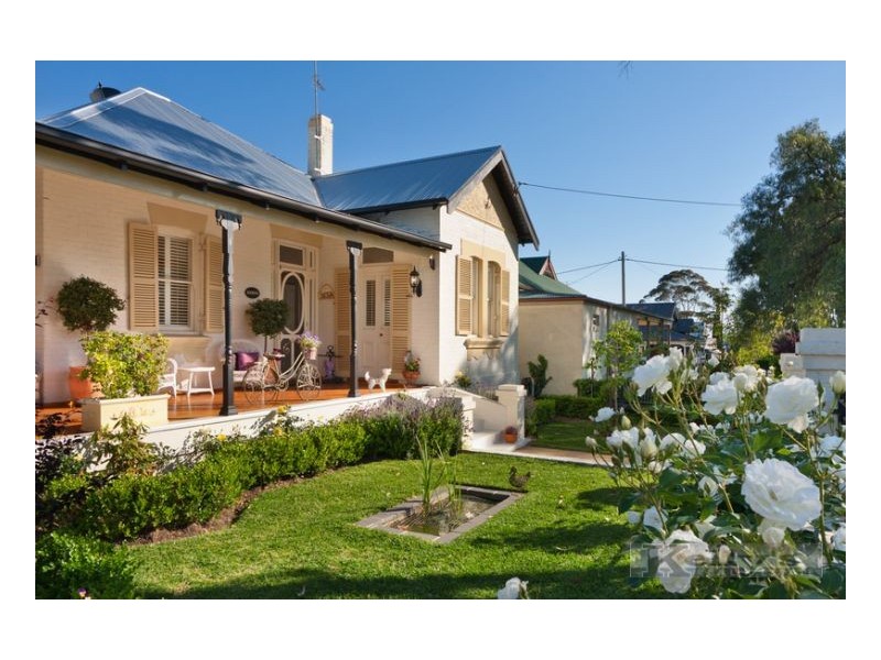 85 Fitzroy Street,, Tamworth NSW 2340