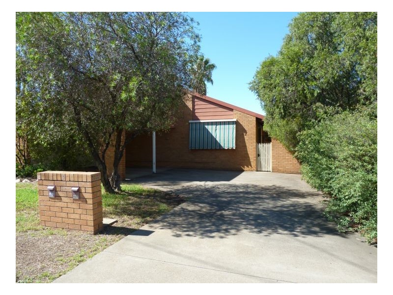 2/7 Piper Street, Tamworth NSW 2340