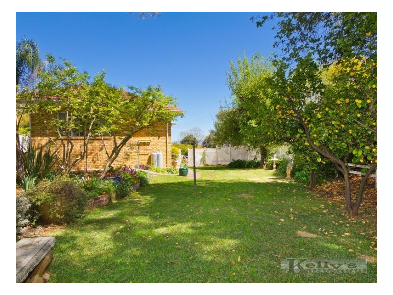 130 Napier Street, Tamworth NSW 2340
