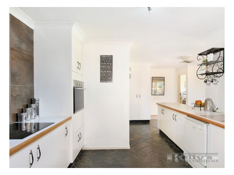 21 Windhover Crescent, Tamworth NSW 2340