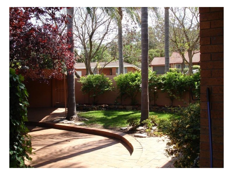 4 Waratah Place, Tamworth NSW 2340