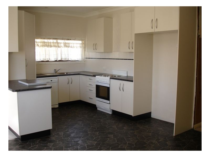 19 Vera Street, Tamworth NSW 2340