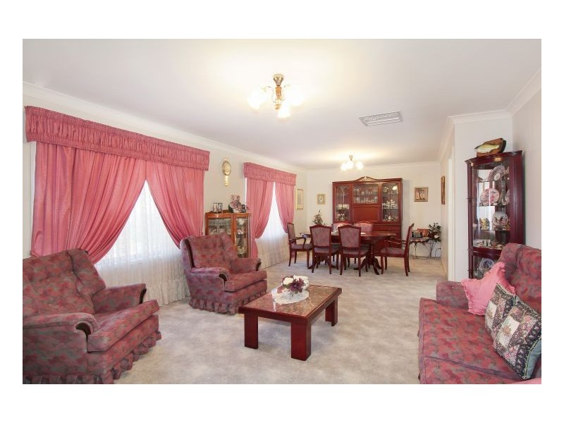 20 Woodbry Cres, Tamworth NSW 2340