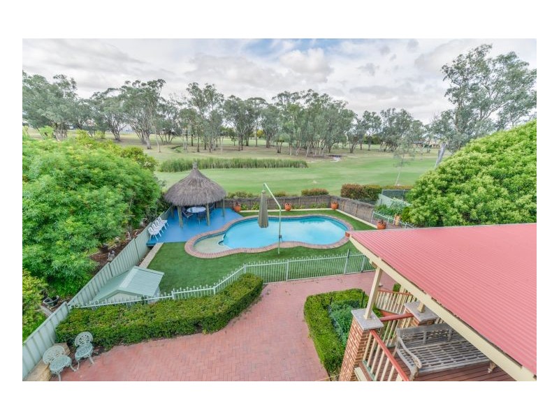 10 Matilda Place, Tamworth NSW 2340