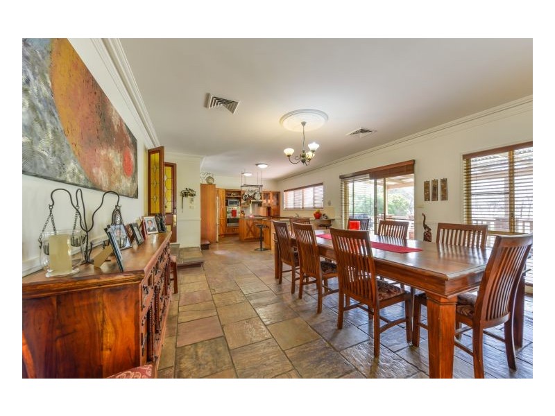 10 Matilda Place, Tamworth NSW 2340