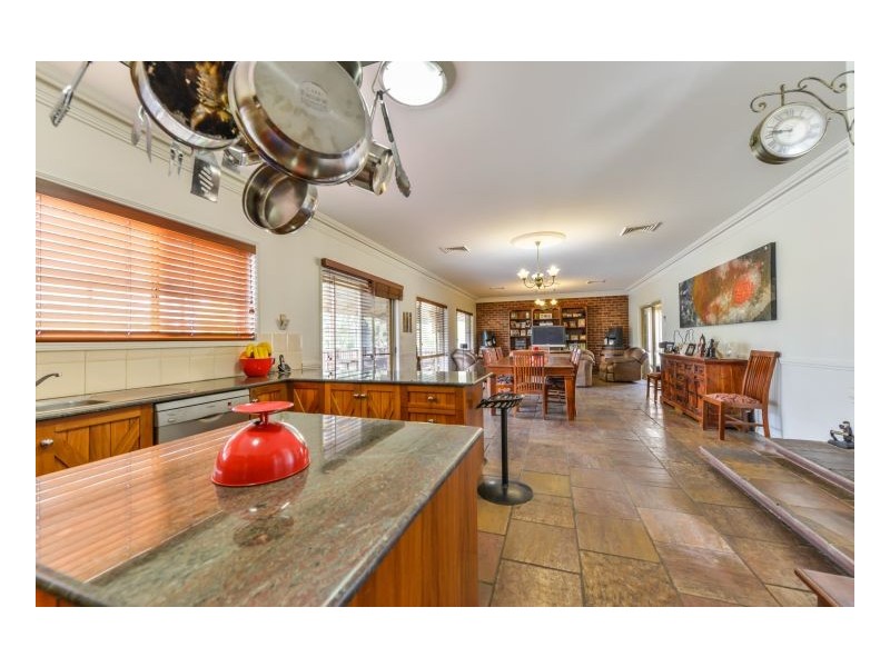 10 Matilda Place, Tamworth NSW 2340