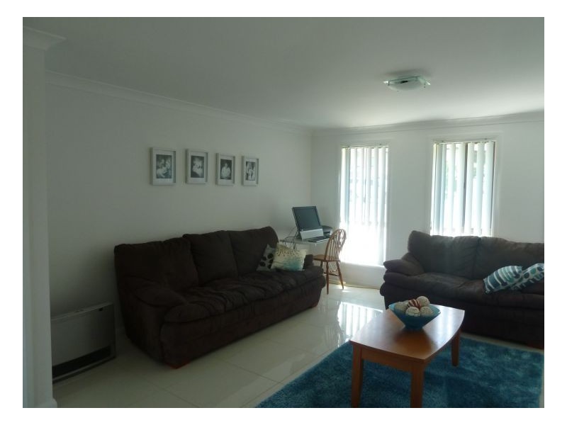 10 Woodside Road, Tamworth NSW 2340