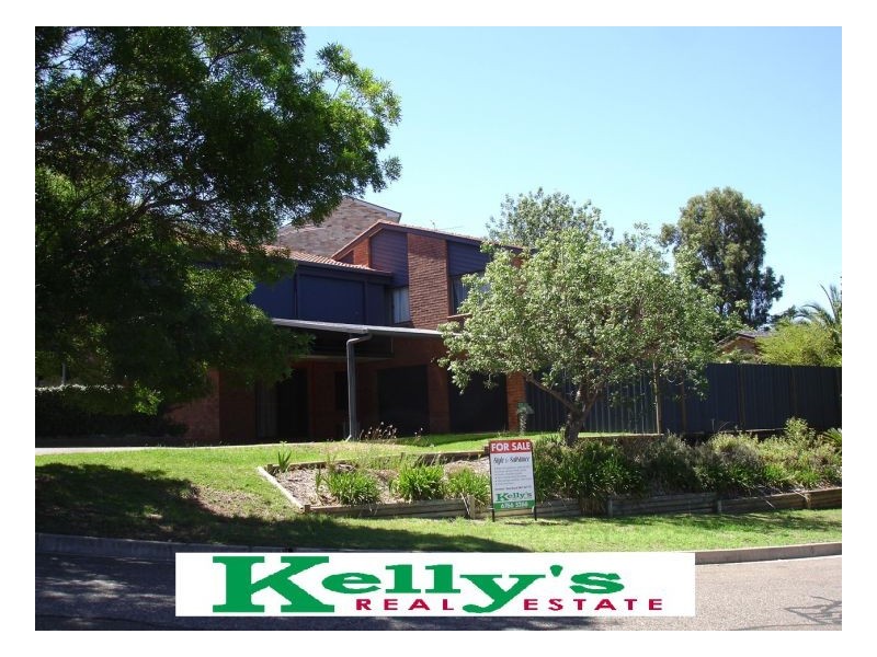 2 Woodburn Way, Tamworth NSW 2340