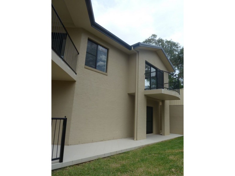 1/10 Glenview Place, Tamworth NSW 2340