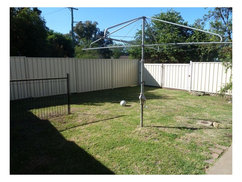 2/133 Brisbane Street, Tamworth NSW 2340