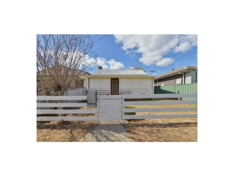 38 Rawson Avenue, Tamworth NSW 2340