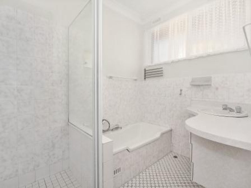 16A Carthage Street, Tamworth NSW 2340