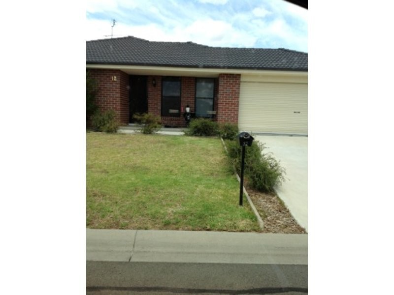12 Rosella Avenue, Tamworth NSW 2340