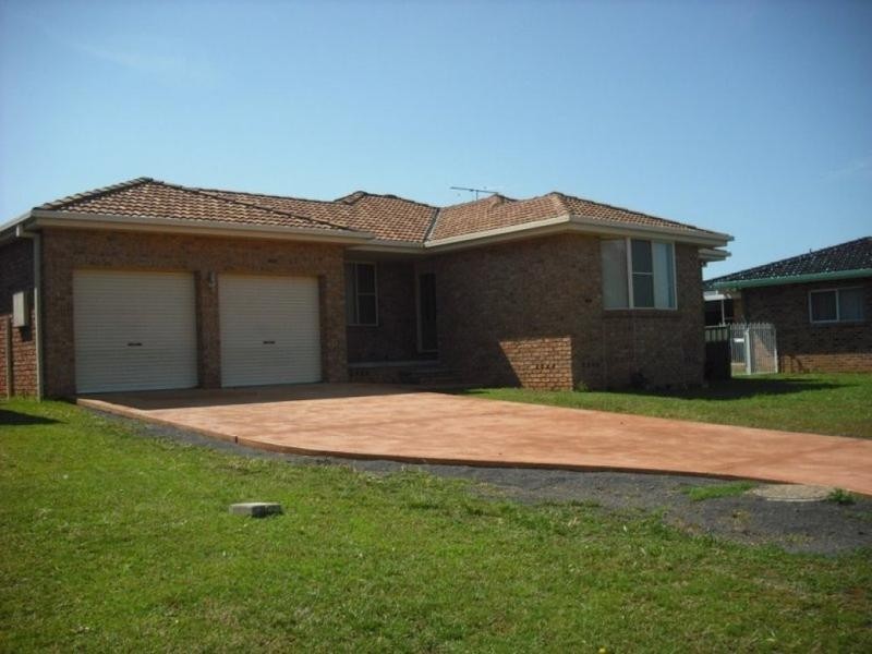 44 Boronia Drive, Tamworth NSW 2340