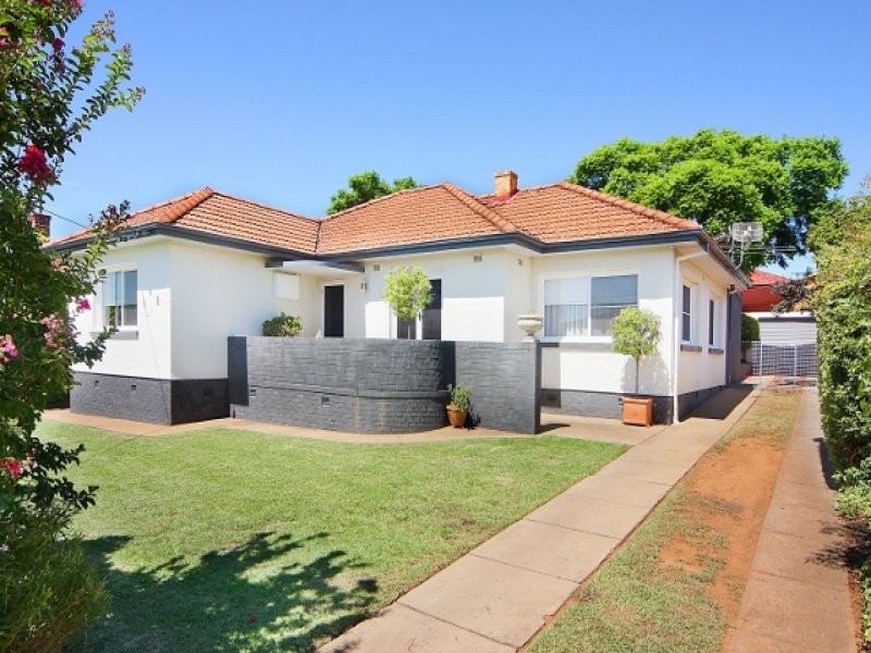 77 Phillip Street, Tamworth NSW 2340