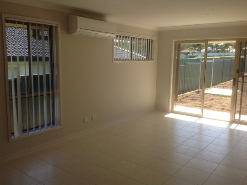 2/10 Banksia Street, Tamworth NSW 2340