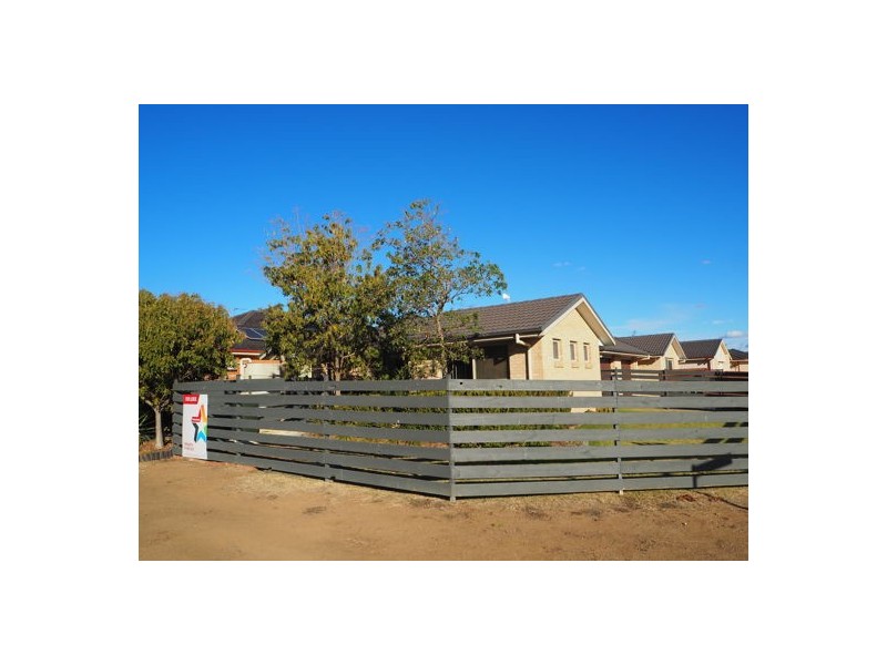 1/137 Flinders Street, Tamworth NSW 2340