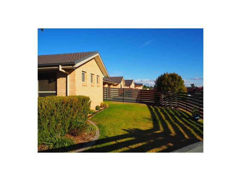 1/137 Flinders Street, Tamworth NSW 2340