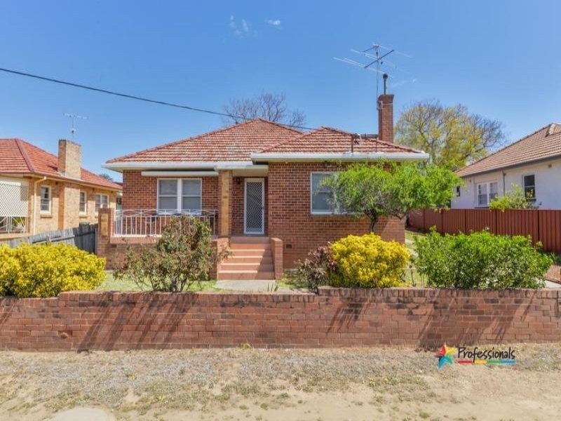 79 Phillip Street, Tamworth NSW 2340