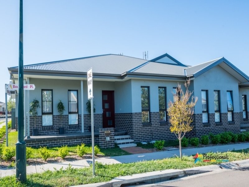 10 Boulevard Place, Tamworth NSW 2340