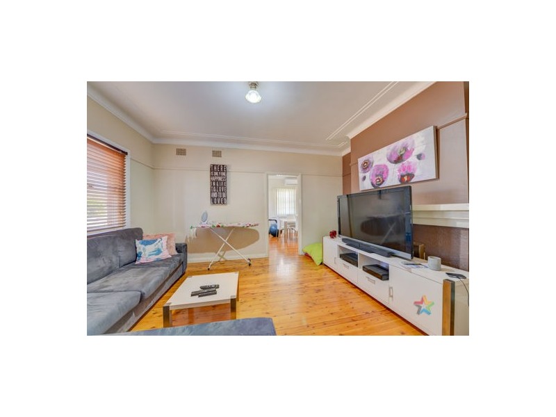 38 Parry Street, Tamworth NSW 2340