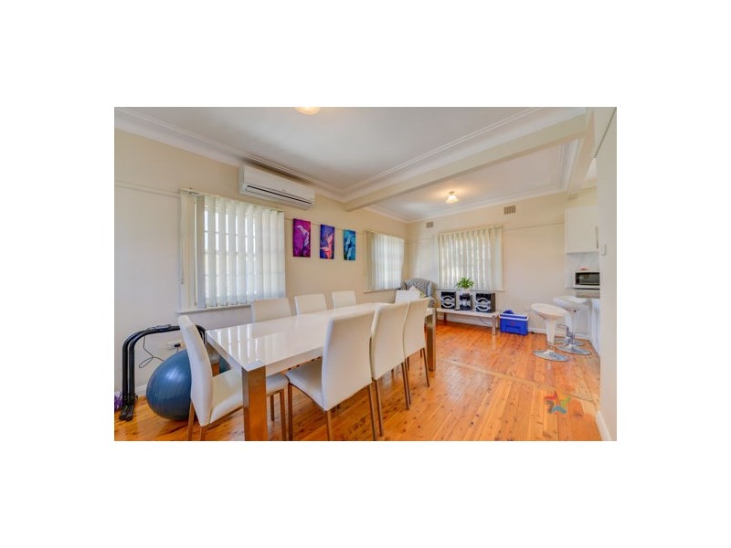 38 Parry Street, Tamworth NSW 2340