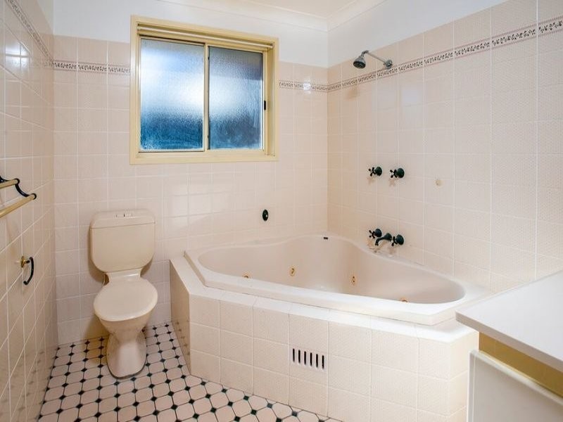 58 Greg Norman Drive, Tamworth NSW 2340