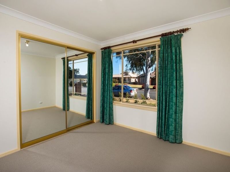 58 Greg Norman Drive, Tamworth NSW 2340