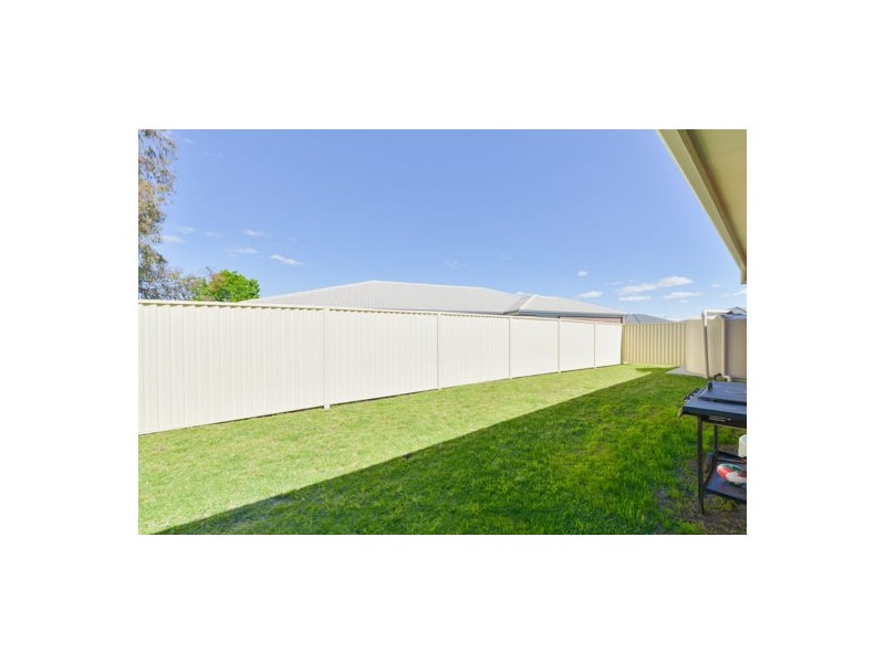 22 Gungurru Close, Tamworth NSW 2340
