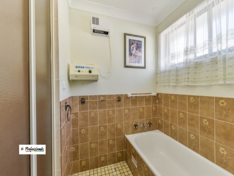 28 Lancaster Avenue, Tamworth NSW 2340