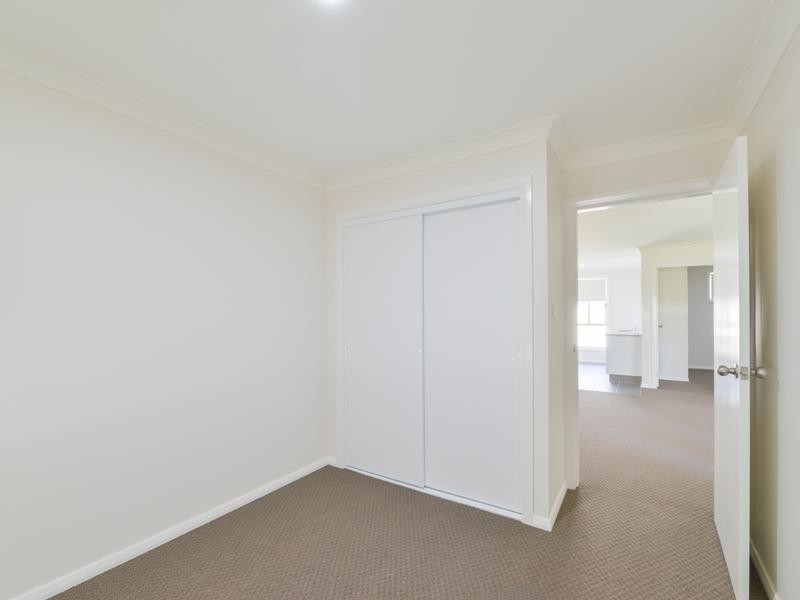 2A Reginald Drive, Kootingal NSW 2352