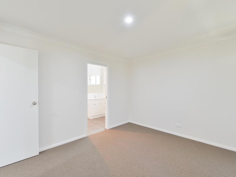 2A Reginald Drive, Kootingal NSW 2352
